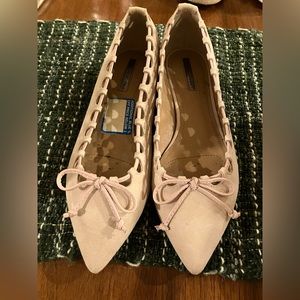 Tahari Ballet pink pointed toe flats